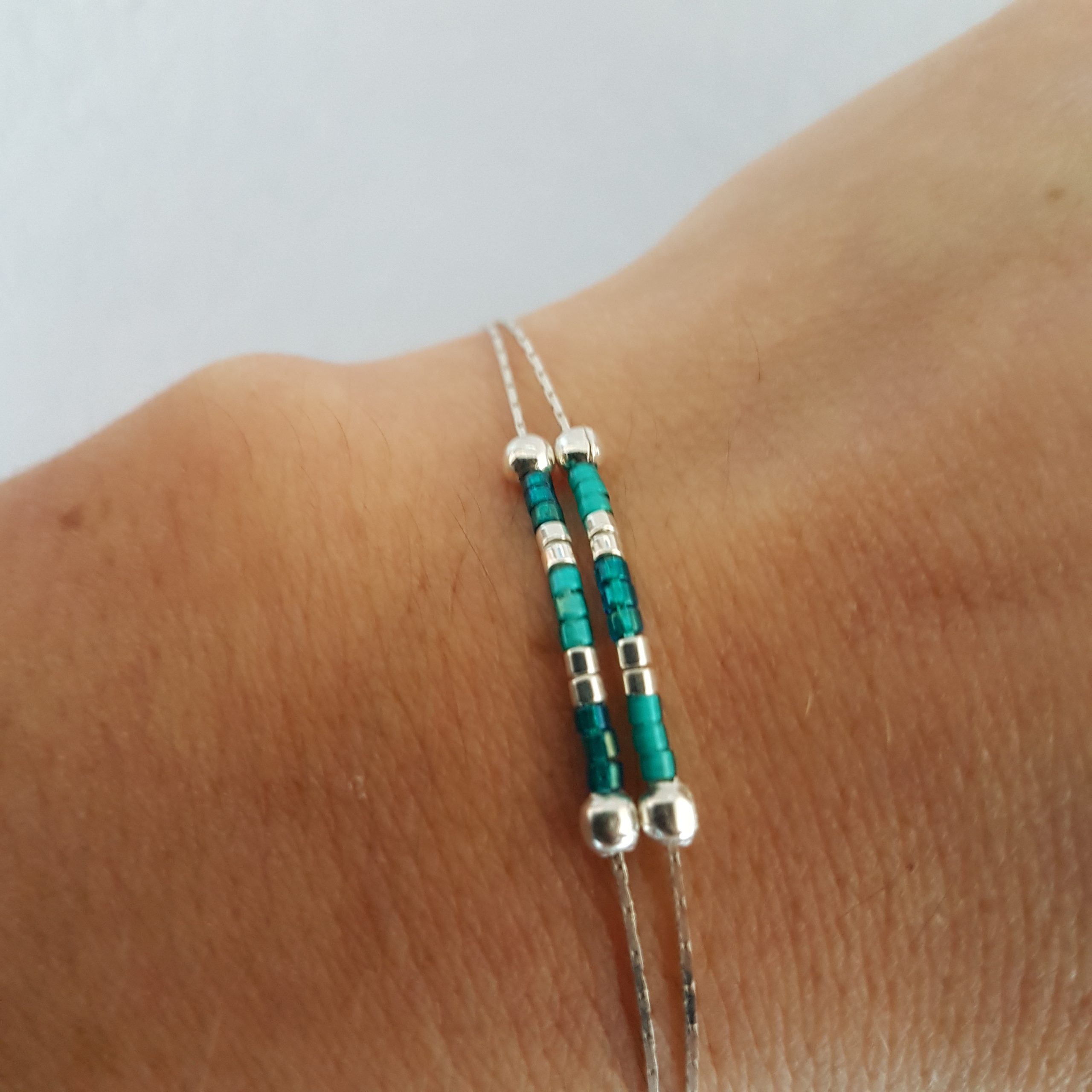 Cadeau Bijou artisanal lyon Bracelet Les petits cumulables turquoise argent 925 miyuki
